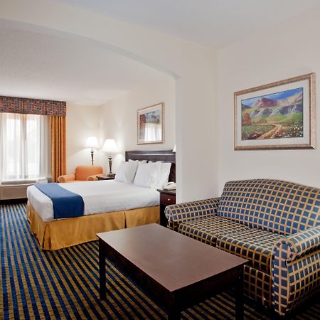 Holiday Inn Express & Suites Chesapeake By Ihg Exteriér fotografie