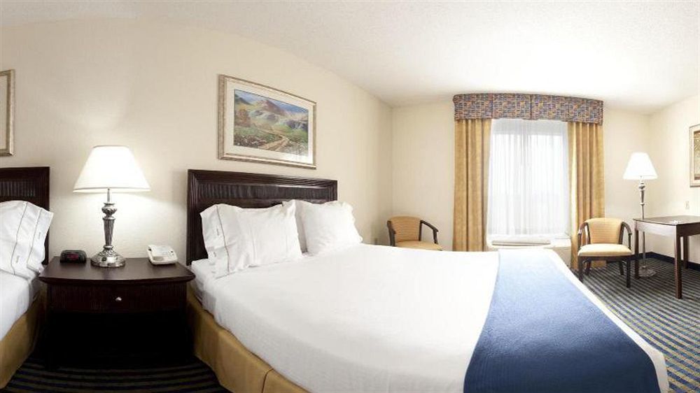 Holiday Inn Express & Suites Chesapeake By Ihg Exteriér fotografie